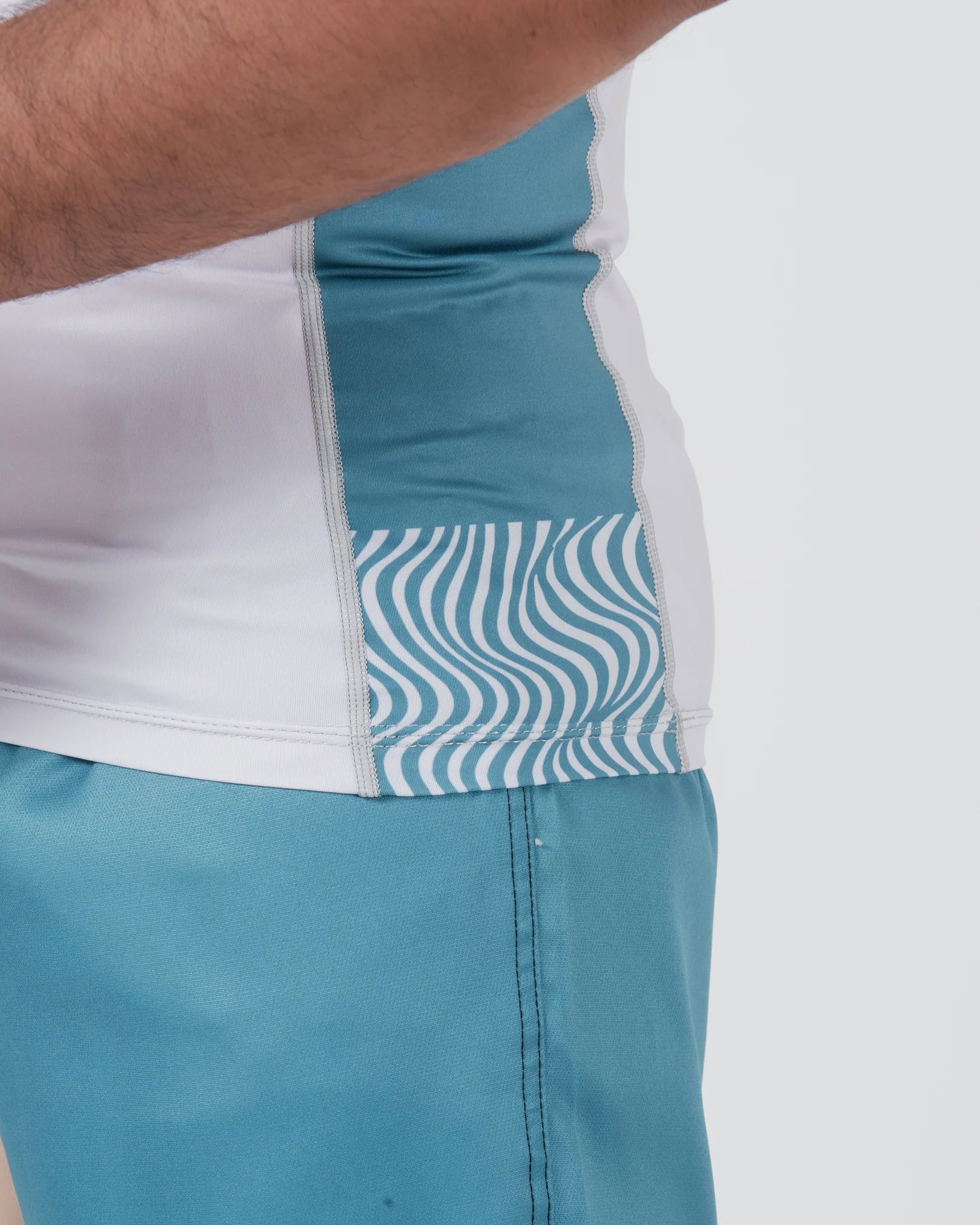 Flow Rashguard Tan
